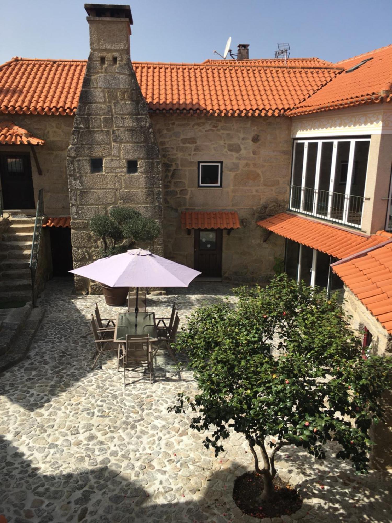 Hotel Quinta De Mocamedes - Turismo De Habitacao Vouzela Esterno foto